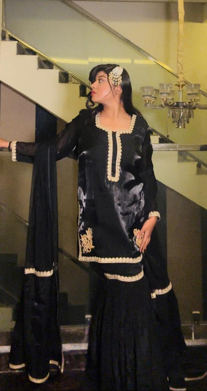 black sharara suit,siyah khaab